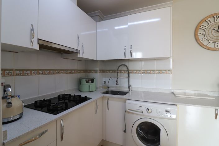 Image No.8-2 Bed Apartment for sale