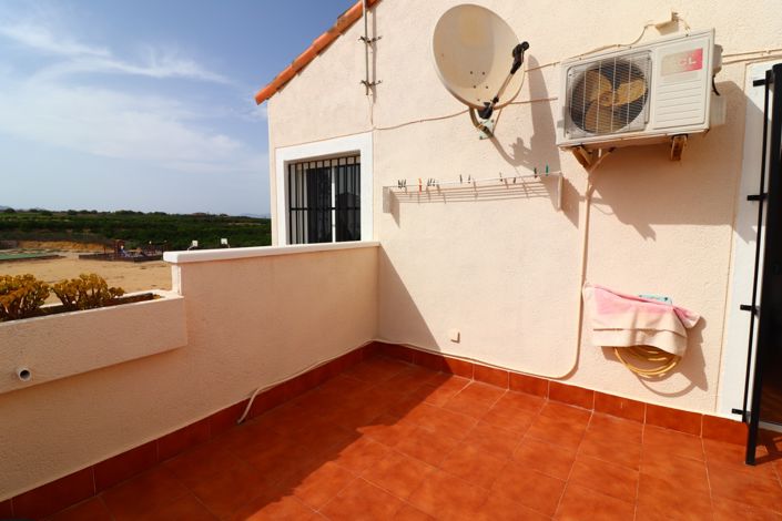 Image No.20-2 Bed Property for sale