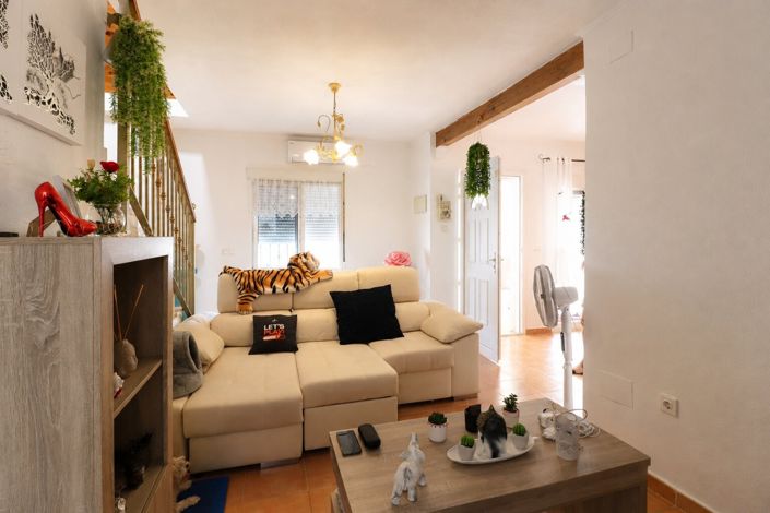 Image No.5-2 Bed Property for sale