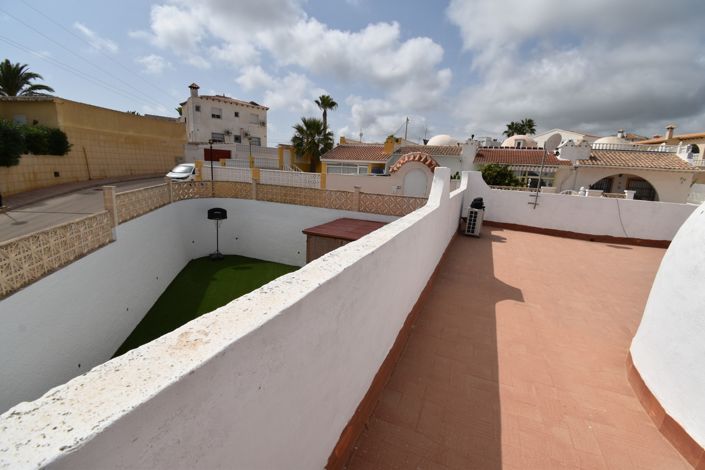 Image No.18-2 Bed Bungalow for sale
