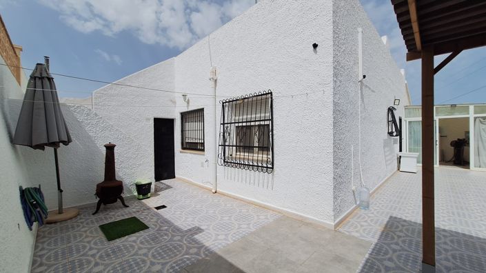 Image No.24-2 Bed Bungalow for sale