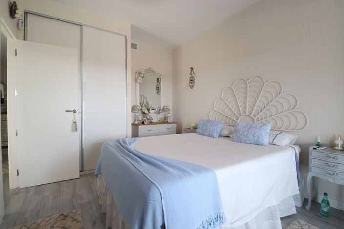 Image No.20-3 Bed Villa for sale