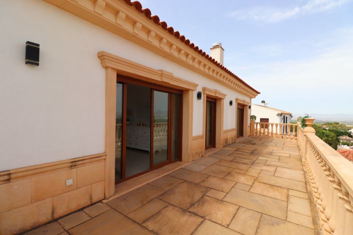 Image No.36-6 Bed Villa for sale