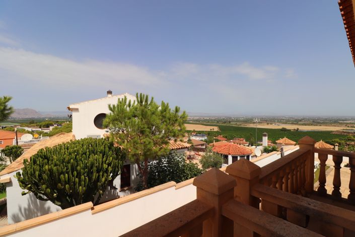 Image No.37-6 Bed Villa for sale