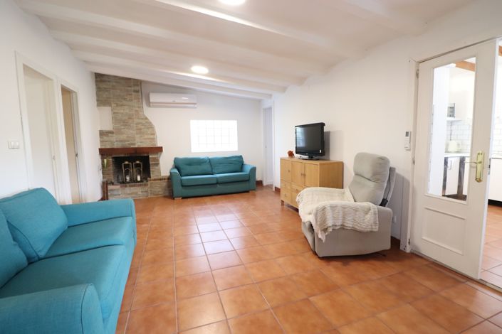 Image No.2-4 Bed Country Property for sale