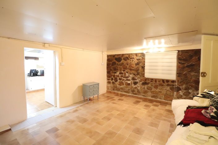 Image No.20-4 Bed Country Property for sale