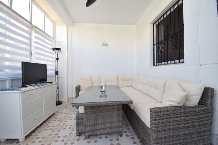 Image No.11-2 Bed Property for sale