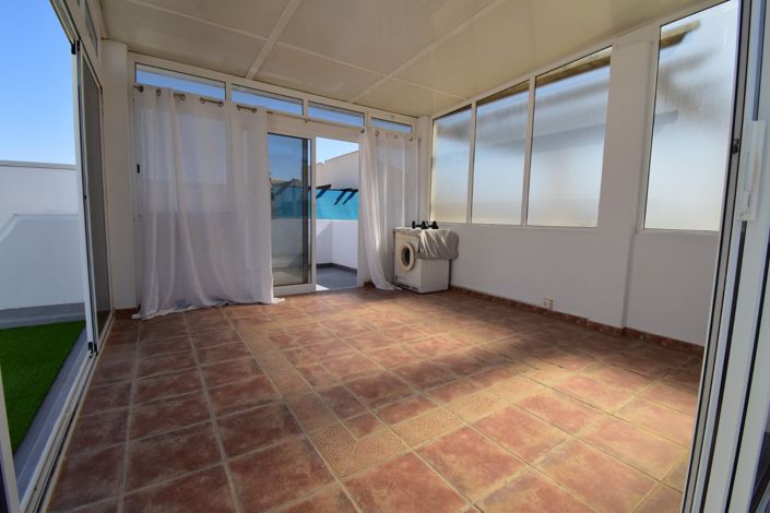 Image No.15-2 Bed Property for sale