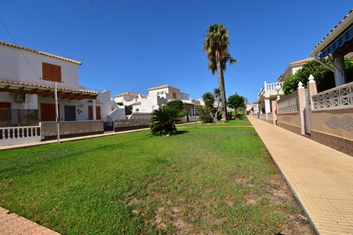 Image No.17-2 Bed Property for sale