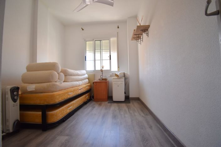 Image No.18-3 Bed Villa for sale