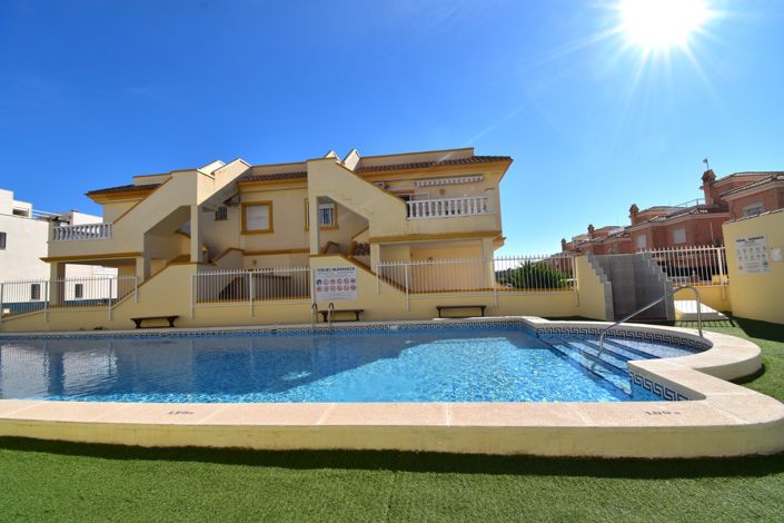 Image No.28-3 Bed Villa for sale