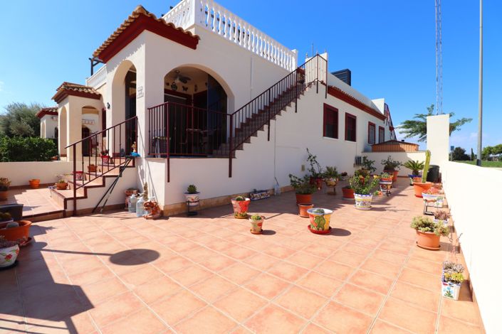Image No.22-2 Bed Property for sale