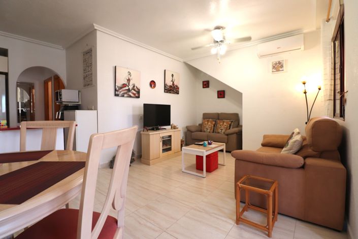 Image No.7-2 Bed Property for sale