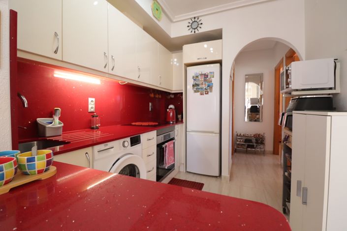 Image No.9-2 Bed Property for sale