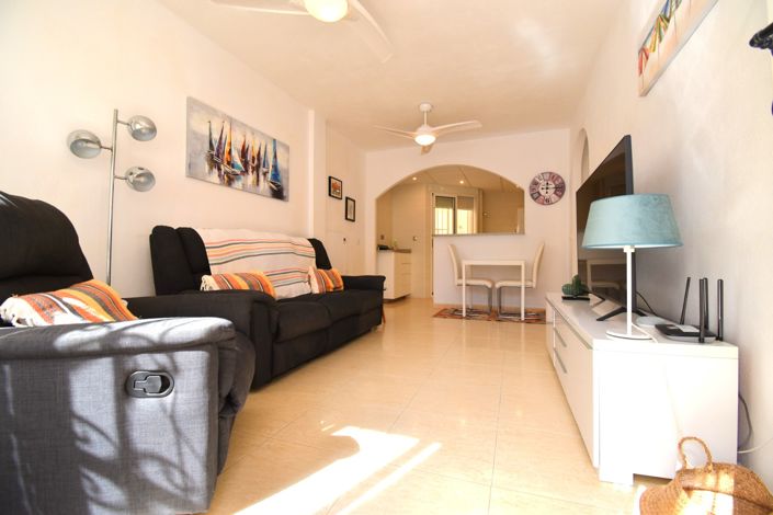 Image No.3-Appartement de 2 chambres à vendre à Orihuela Costa