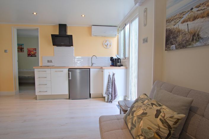 Image No.37-3 Bed Country Property for sale