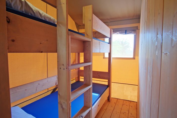 Image No.30-3 Bed Property for sale