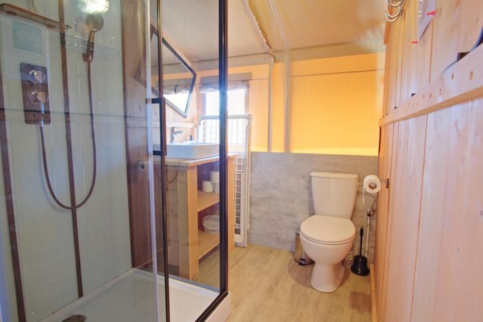 Image No.31-3 Bed Property for sale