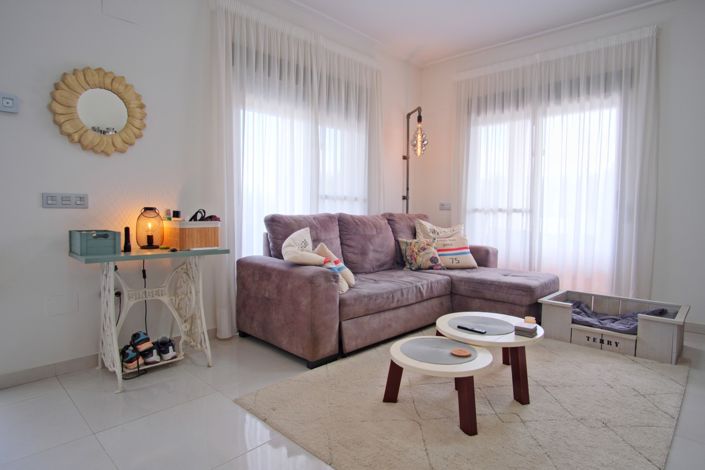 Image No.7-3 Bed Property for sale