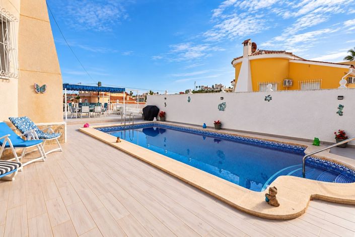 Image No.28-3 Bed Villa for sale