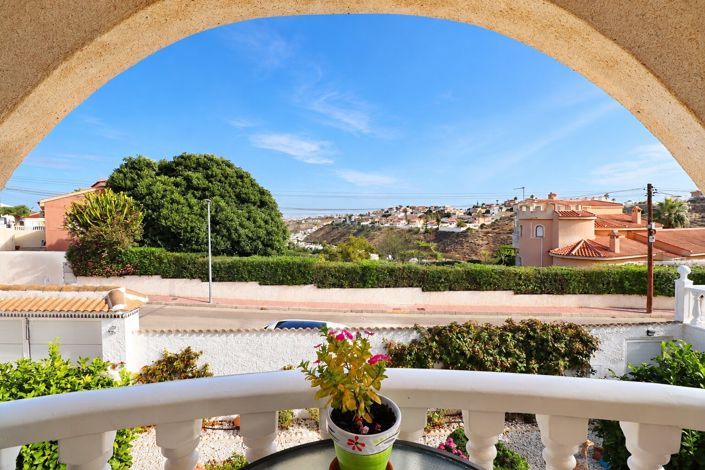 Image No.6-3 Bed Villa for sale