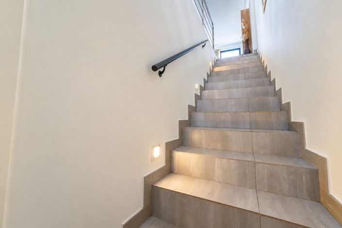 Image No.18-3 Bed Townhouse for sale