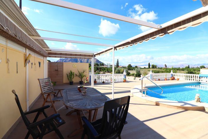 Image No.37-3 Bed Country Property for sale