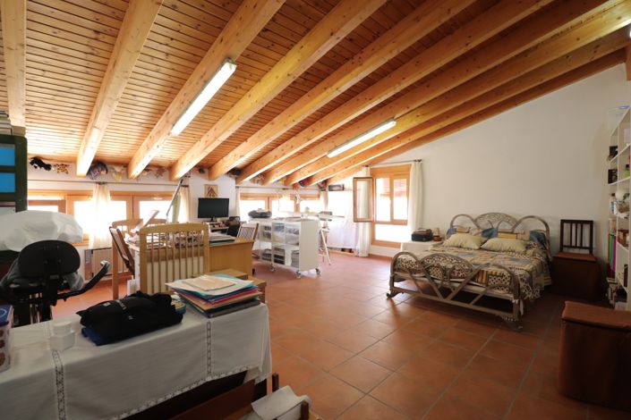 Image No.24-3 Bed Townhouse for sale