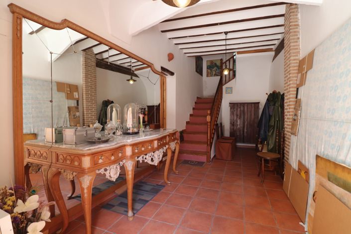 Image No.4-3 Bed Townhouse for sale
