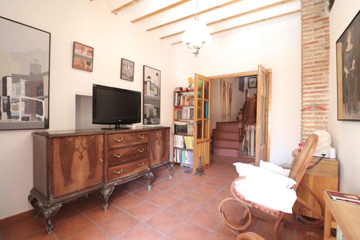 Image No.9-3 Bed Townhouse for sale