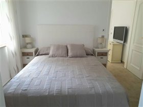 Image No.24-5 Bed Villa for sale
