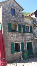 1 - Prcanj, House