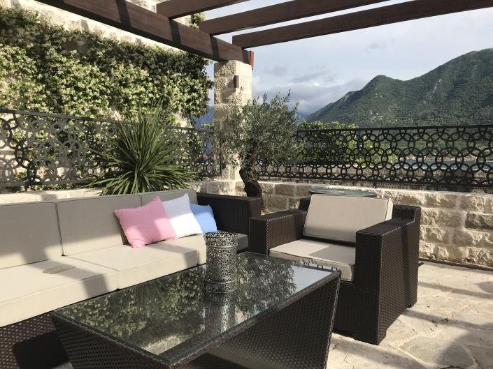 Image No.53-4 Bed Villa / Detached for sale