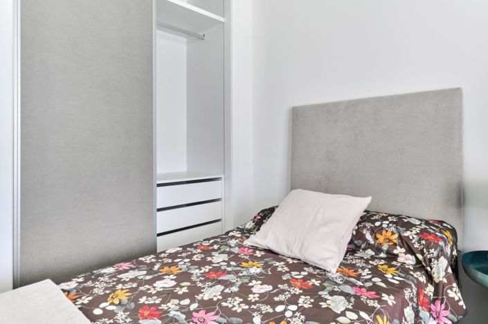 Image No.22-2 Bed Property for sale