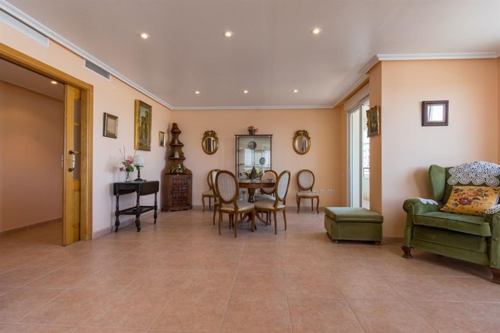 Image No.12-Appartement de 5 chambres à vendre à Torrevieja