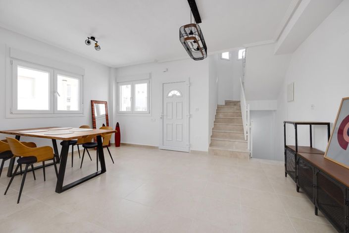 Image No.13-3 Bed Villa for sale