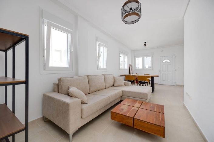 Image No.15-3 Bed Villa for sale