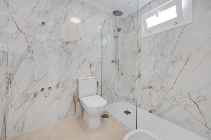 Image No.4-3 Bed Villa for sale