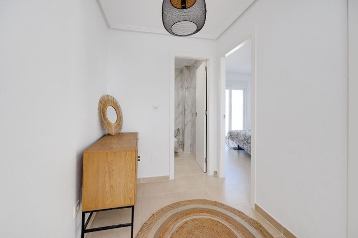 Image No.7-3 Bed Villa for sale