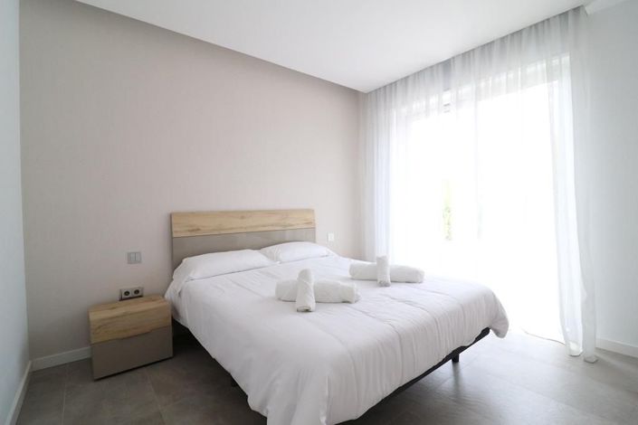 Image No.9-3 Bed Villa for sale