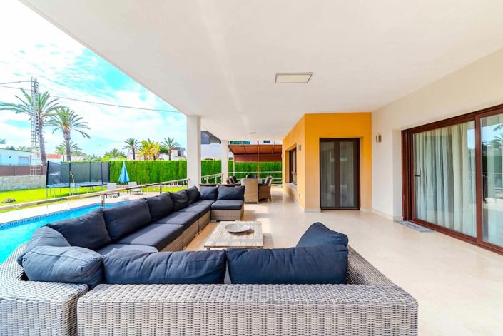 Image No.13-Villa de 5 chambres à vendre à Orihuela Costa