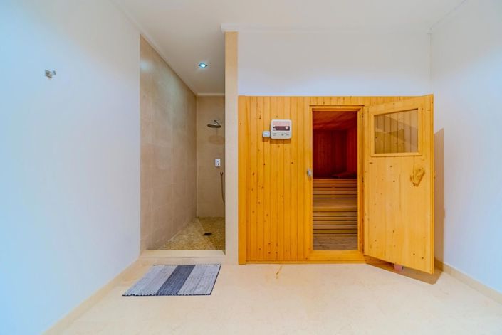 Image No.58-Villa de 5 chambres à vendre à Orihuela Costa