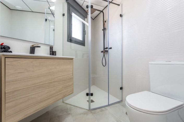 Image No.21-3 Bed Villa for sale