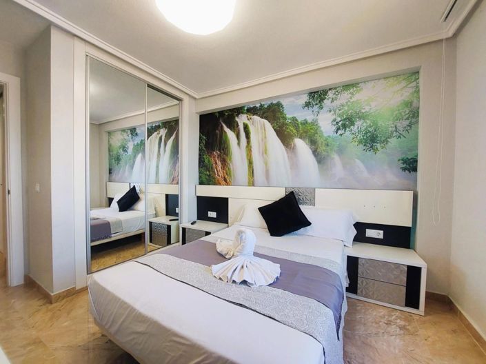 Image No.18-2 Bed Apartment for sale