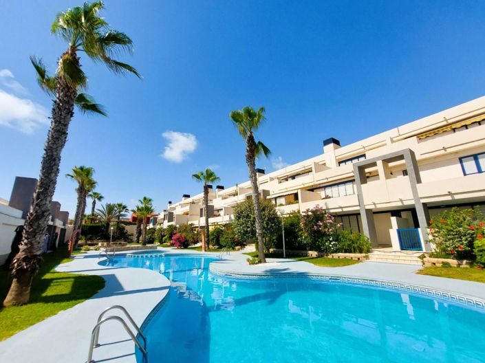 Image No.40-2 Bed Apartment for sale