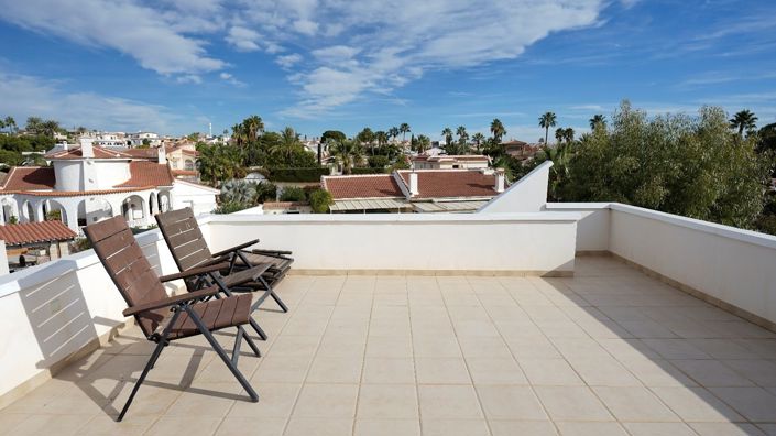 Image No.14-4 Bed Villa for sale