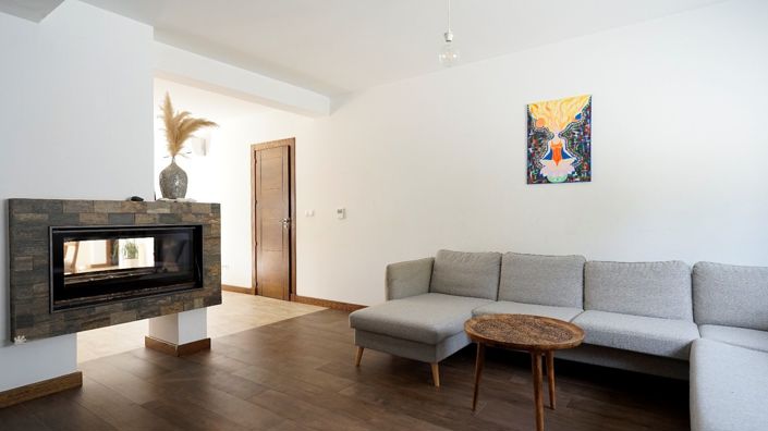 Image No.20-4 Bed Villa for sale