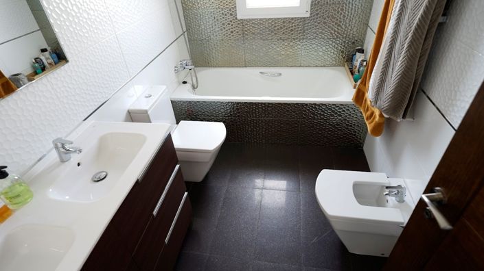 Image No.6-4 Bed Villa for sale