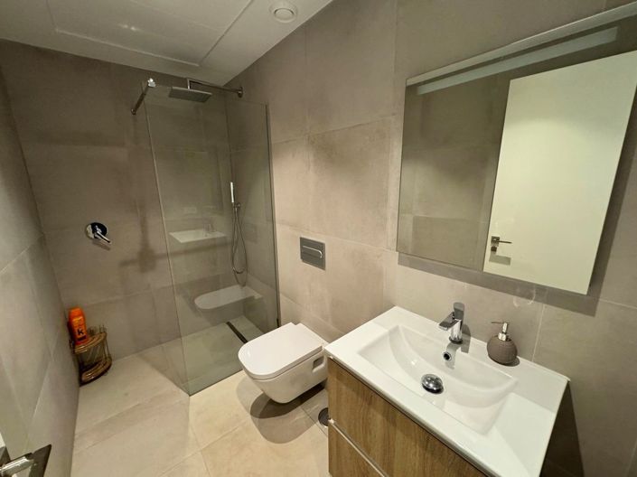 Image No.9-3 Bed Villa for sale