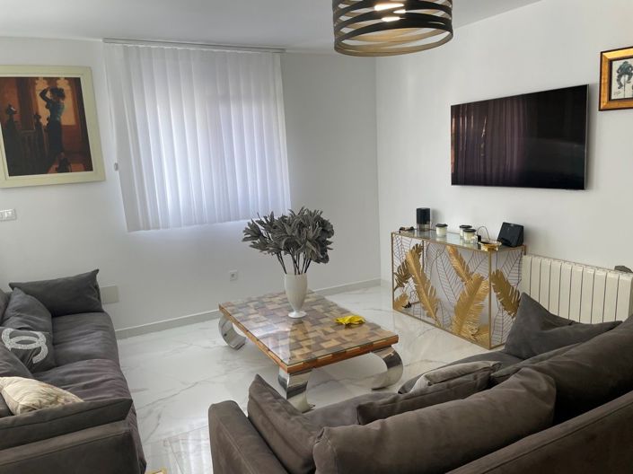 Image No.6-4 Bed Villa for sale